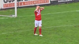 Player misses open goal in Dutch fourth division