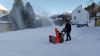 ariens professional 28 CE snow blower