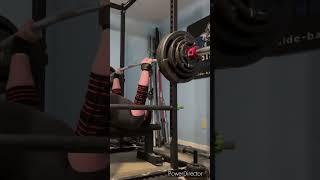 55 lb cambered buffalo bar 315 for 1 then 255 for 3 sets of 5 paused perfect form perfect technique.