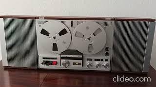 Telefunken Magnetophon M207 with Stereo Speakers (1969)