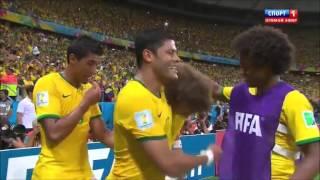 david luiz free kick goal in fifa world cup 2014 Brazil VS Colombia