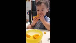 How to have a baby eat Mango #shorts