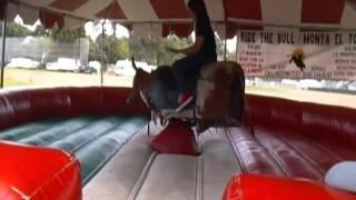 linzee & i bull riding