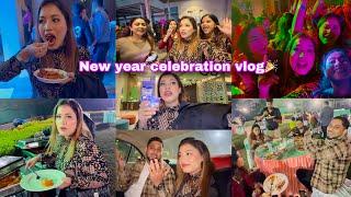 New year hum log kuch aise celebrate kiye isbar sath mai itna khana‍️