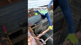 Let's be careful out there!  #roof #roofer #roofing #roofershelper #safety #safetyfirst