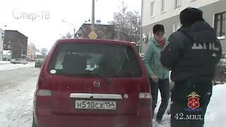 В Новокузнецке сотрудники ДПС остановили нетрезвую автоледи, перевозившую малолетних детей