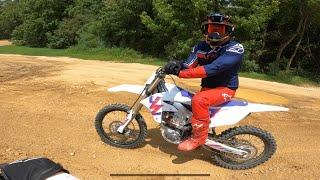 He got a BRAND NEW ‘24 YZ450F!  Charles City Dirt Riders…a good day!