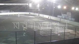 Мутанты, найденные тренером Космоса, загладили акт вандализма с хоккейной коробкой