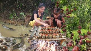 Catch Catfish with Snail and pick Cherries fruit for survival food, Cooking and eat in forest