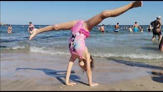 Gymnastics ‍️ on the beach  6 years ‍️ Andra ️