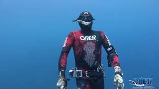 Red Stone - Watersuit - Mute | Omer - Red disappearing in -15m underwater