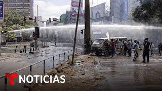 Una hermana de Barack Obama resulta afectada en las protestas de Kenia | Noticias Telemundo