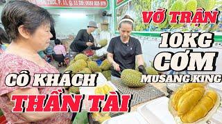 TRÚC bà Chủ vựa sầu riêng Hiếu Nghĩa khui Sầu Musang KING XANH mặt cho CÔ KHÁCH VIP khách VỠ TRẬN