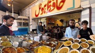 LABOURERS STREET FOOD IN LAHORE PAKISTAN - 75 DISHES AT HAFIZ HOTEL