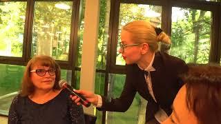 Ведущая Валерия Стинг ведет свадебную вечеринку