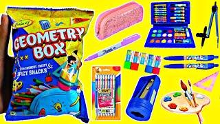 Geometry Box Snacks Omg  इतने अच्छे अच्छे gifts निकले Sabse Best snacks ! gifts and stationary 