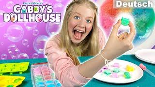 Spaßiges & leichtes Experiment für Kinder! SPRUDELIGE REGENBOGENWÜRFEL! | GABBY'S DOLLHOUSE