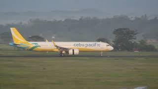 Cebu Pacific Airbus 321NEO RP-C4118 arrived at Iloilo International Airport