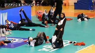 تمرین تیم زنان والیبال ایران قبل از شروع بازی.Iranian women's volleyball team worm up