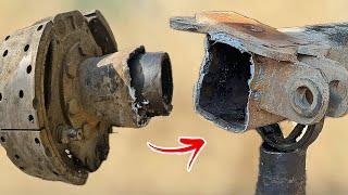 Emergency Repair of this Broken Spindle of Heavy Truck Tube || Restoration of Truck Tube