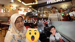 Sambut Birthday Mak And Ada Content Creator Baru  | VLOG 2402