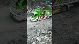 Truck Dutro tidak kuat nanjak kok bisa #short #truckdutro #short #trucktidakkuat