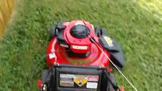 Start up and mowing with the Troy-bilt TB 110