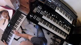 It / Watcher of the Skies by Genesis (1976 Medley from Three Sides Live) - keyboard cover & tutorial