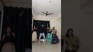 #Desi_Girl #Dostana #Old_Is_Gold