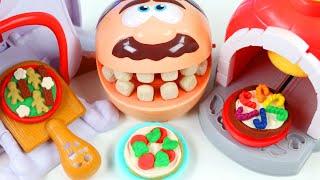 Making DIY Christmas Pizzas for Mr. Play Doh Head!