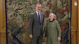 El Rey recibe en audiencia a la ex secretaria de Estado de los EE.UU, Hillary Clinton