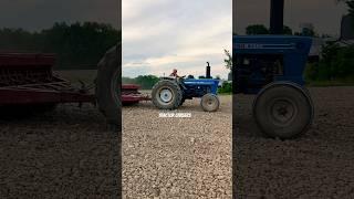 Ford tractor planting #tractorvideo #farmequipmentinaction