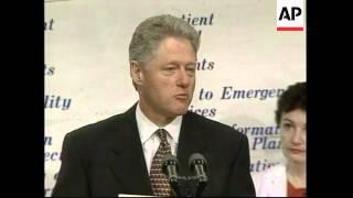 USA: BILL CLINTON CONDEMNS PAKISTAN'S NUCLEAR TESTS DECISION