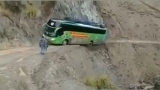 dangerous road - bus on the edge of cliff #dangerousdriving #dangerousroad #bus