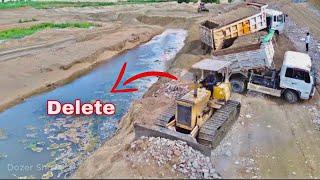 SHACMAN & 5Ton DumpTruck Unload Sand KOMATSU D43P Dozer Push Fill The Flooded Land Completely