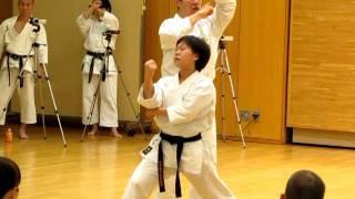 Sensei Kagawa explains about kata jion with sensei Okamoto demonstrating it