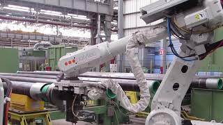 25 - PolyMAN: Robot for application and pre-screwing of couplings on threaded seamless pipes.