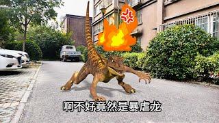 迅猛龙的鸡腿战争！变身恐龙勇士！Velociraptor's chicken leg war! Transform into a dinosaur warrior!