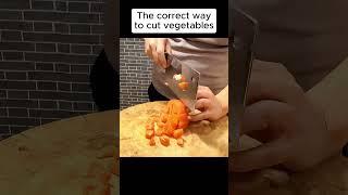 The correct way to cut vegetables#life #lifetips #lifehacks