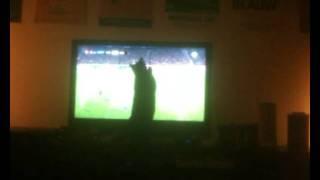 Pussy One-Eye fails at soccer