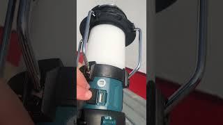 Makita DMR056 Cordless Bluetooth DAB/DAB+ Radio Lantern