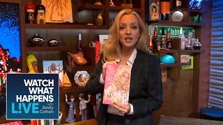 Tchotchke Tour with Wendi McLendon-Covey | WWHL