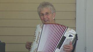 German celebration wraps up in New Harmony