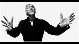 Tom Jones & EMF ~ Unbelievable, Live with lyrics. #Madchester