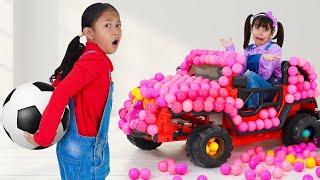 Ellie and Andrea's Ball Pit Car Crafting Adventure