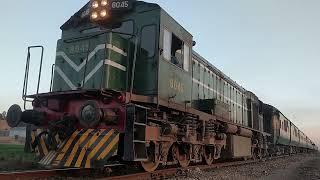 Super Speedy Arrival and Departure of Hbu 20 8045 Locomotive