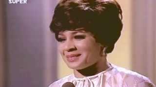 Shirley Bassey - The Way A Woman Loves (1979 Show #5)