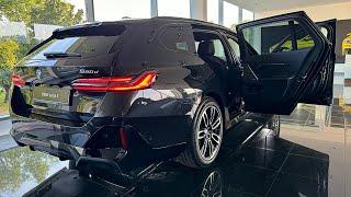 NEW 2024 BMW 5 Series Touring - Interior and Exterior Details