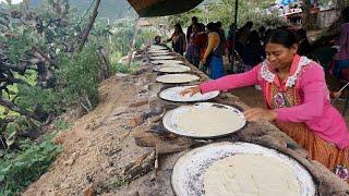 Tortillas de Oaxaca   #tradiciones #gastronomia #tlayudas #bodas