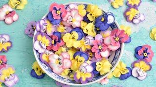 HOW TO MAKE ROYAL ICING PANSY FLOWERS